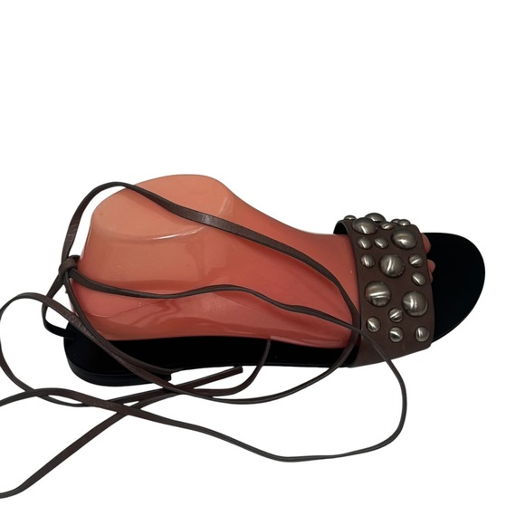 MICHAEL KORS Collection Women's Mica Studded Leather Flat Sandals Sz 39.5/9 - Picture 4 of 9